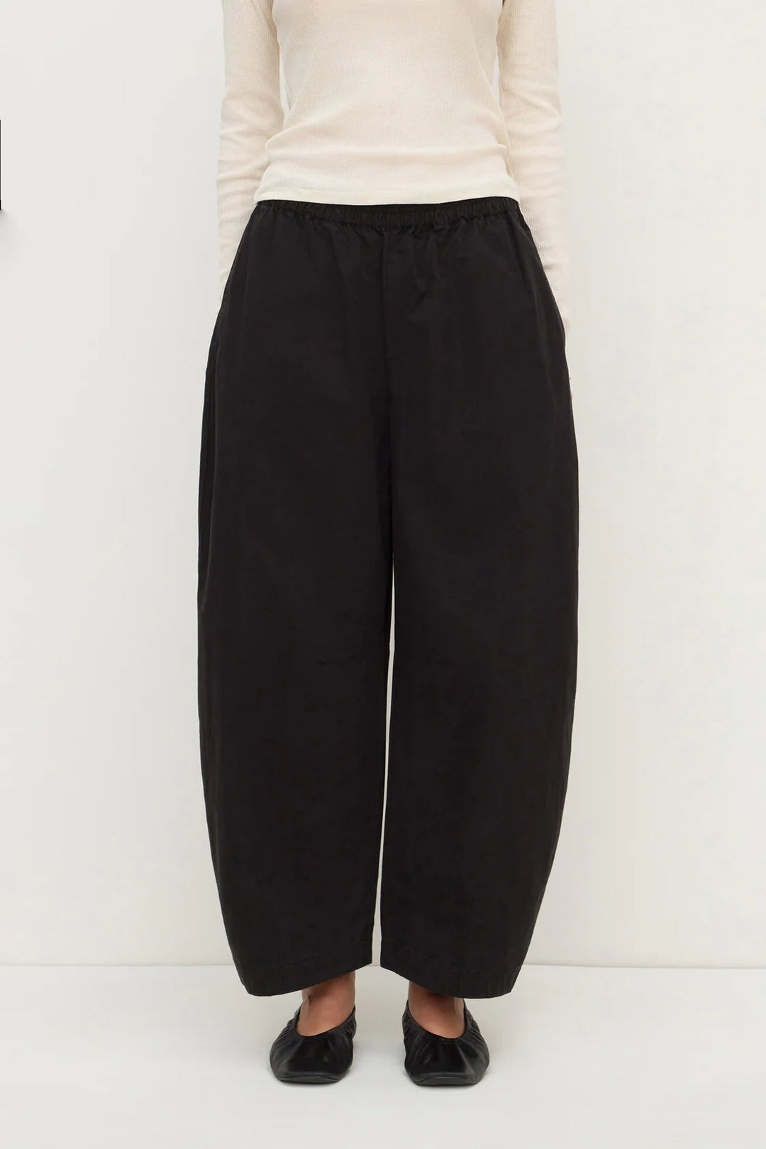 Assembly label Lola barrel pant- black